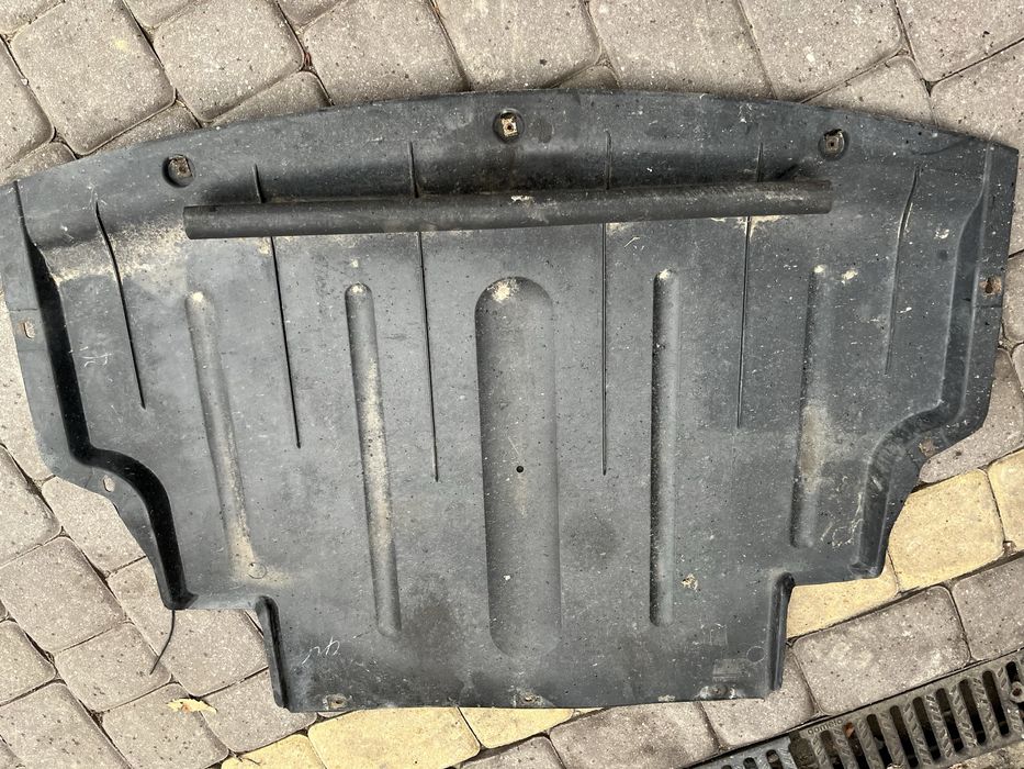 Plyta oslona dolna pod silnik bmw e85 e86 z4 pokrywa