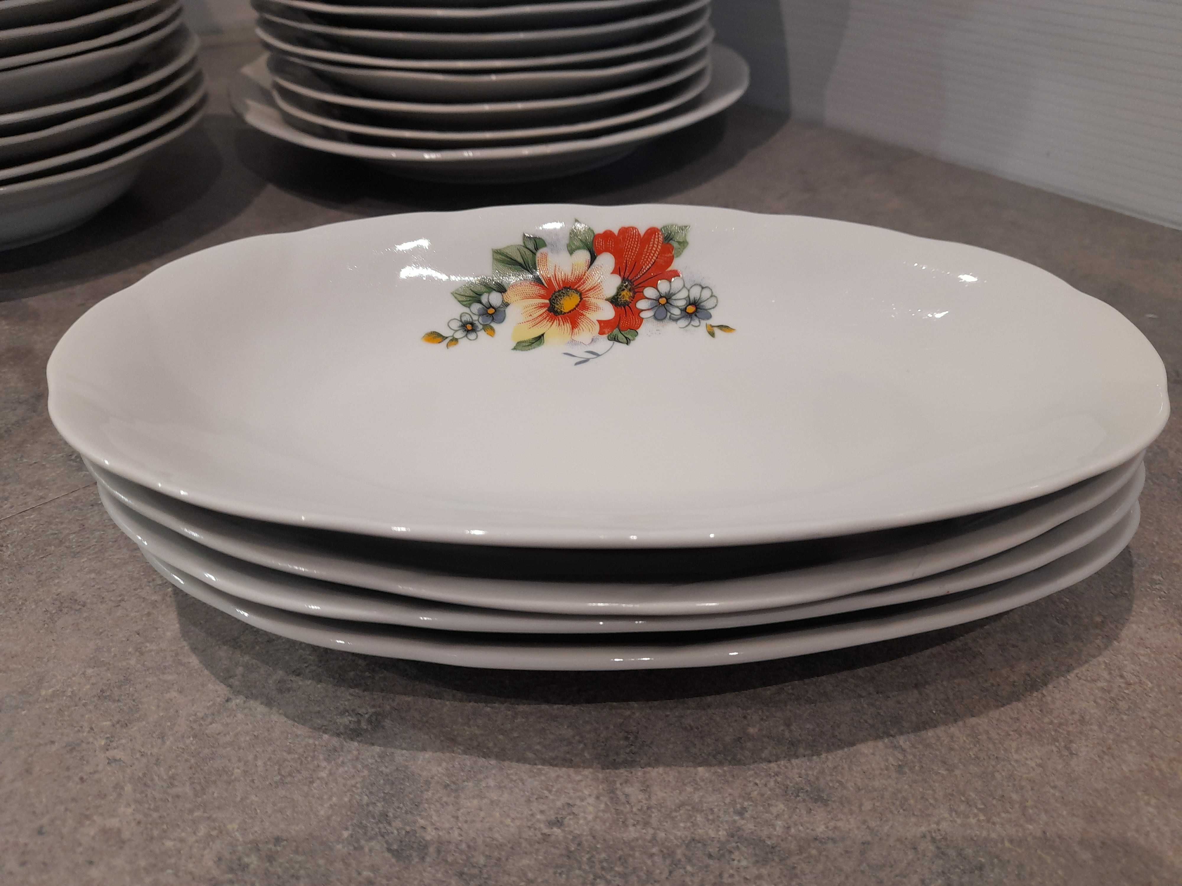serwis obiadowy porcelana Książ kompletny 12 osób - 43 elementy