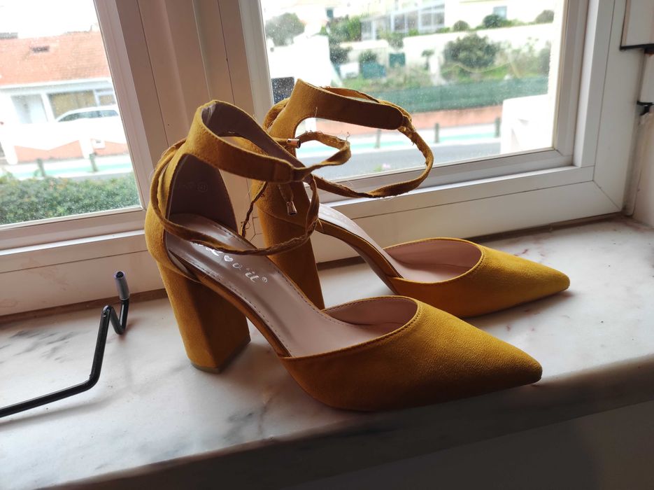 Sapatos e Botins senhora Nº 41