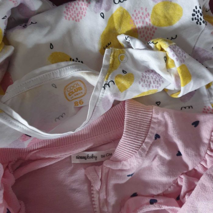 Ubranka dla dziewczynki r. 80 (10 szt)