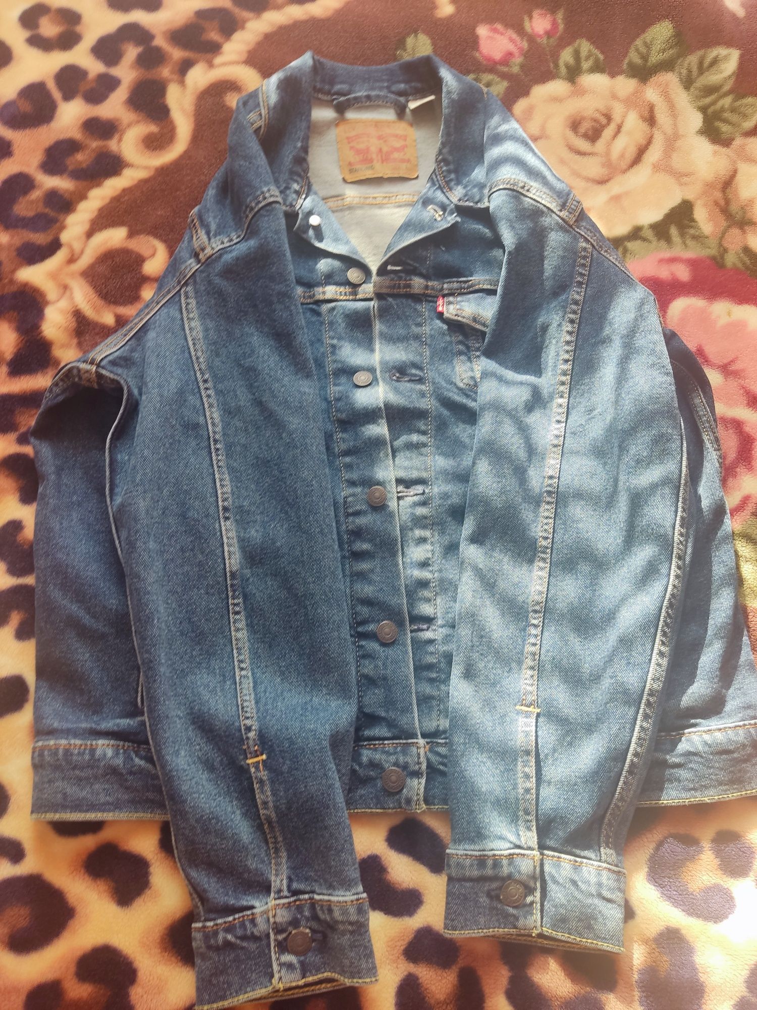 Джинсова куртка Levis