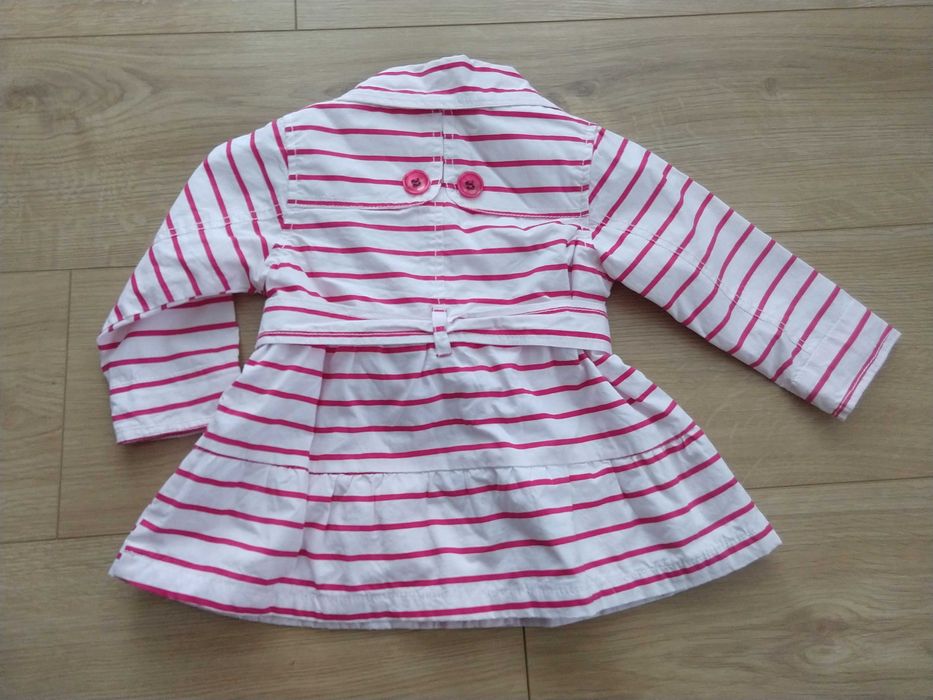 Wiosenny płaszczyk dla dziewczynki rozmiar 74. Stan idealny
