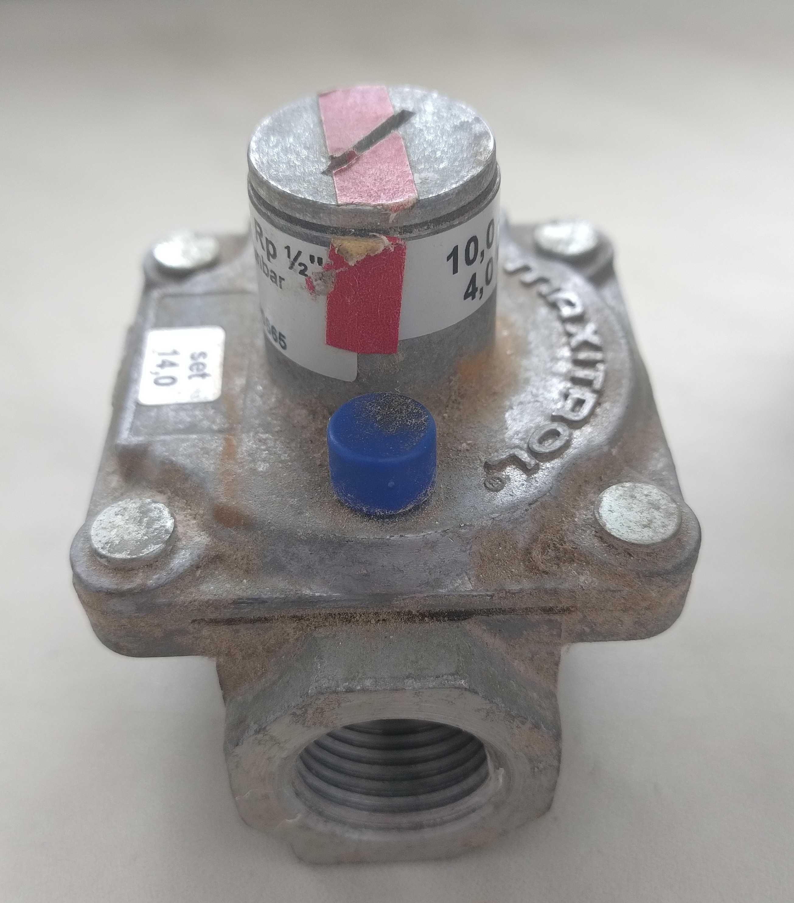 Regulator ciśnienia gazu Maxitrol RV 47 LM