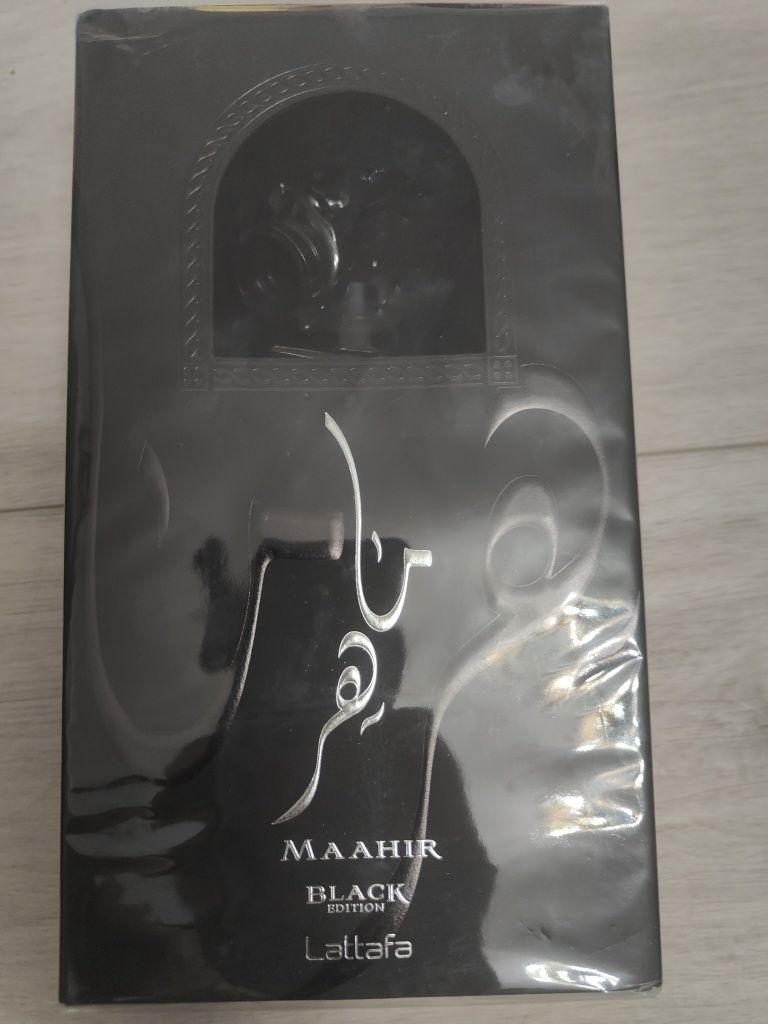 Eau De Parfum Maahir Black Edition