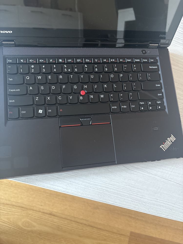 Laptop Lenovo Stan Idealny