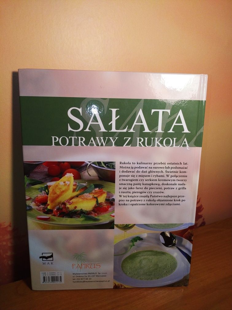 Książka "Sałata - potrawy z rukolą"