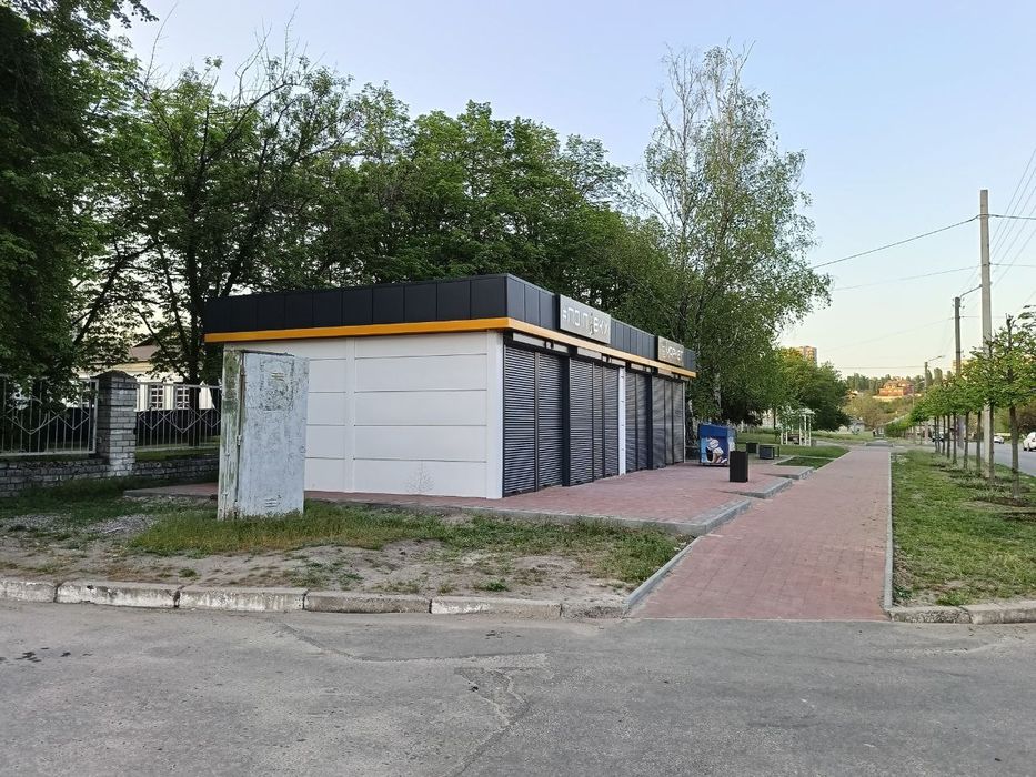 Комерційне приміщення 60м2 з орендарем.