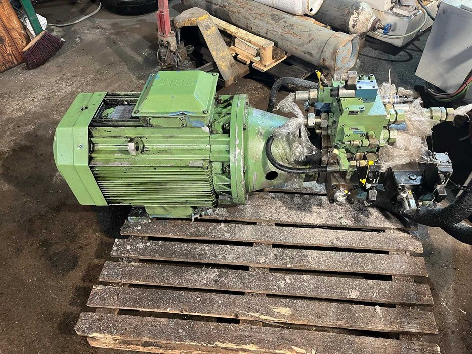 silnik elektryczny 35 KW z pompą hydrauliczną