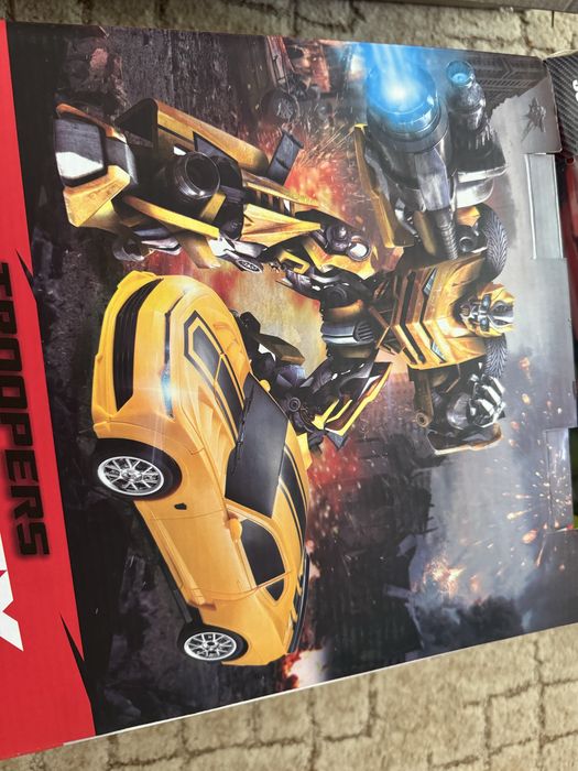 Машинка Трансформер Бамблби Bambelbi на р/у