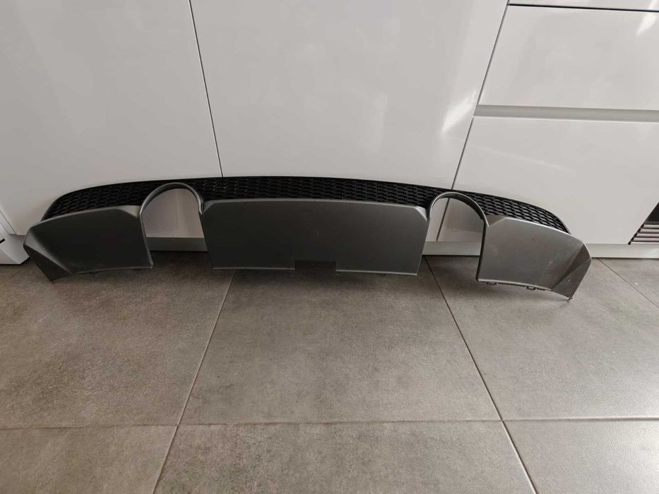 Difusor traseiro Audi TT 8S