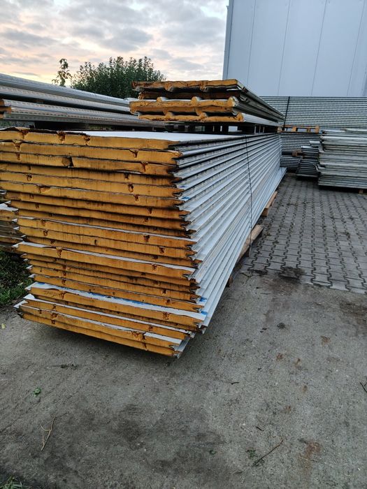 Płyta warstwowa ścienna Kingspan pir