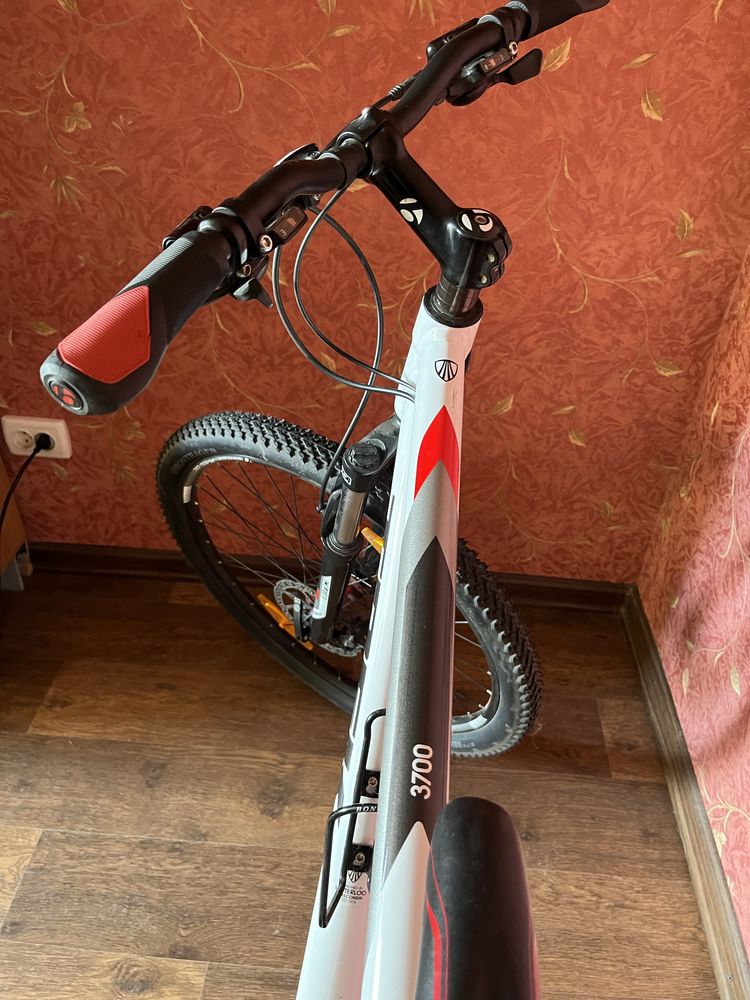 Велосипед Trek 3700