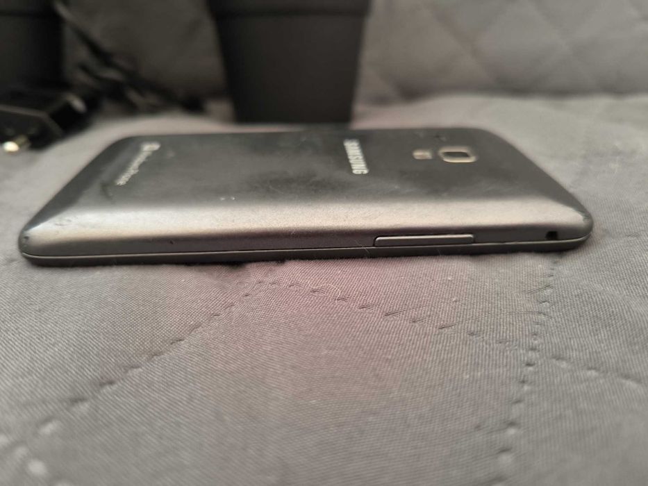 Samsung Omnia M 4' cale Windows Phone 7.8, 5MP WiFi Bluetooth