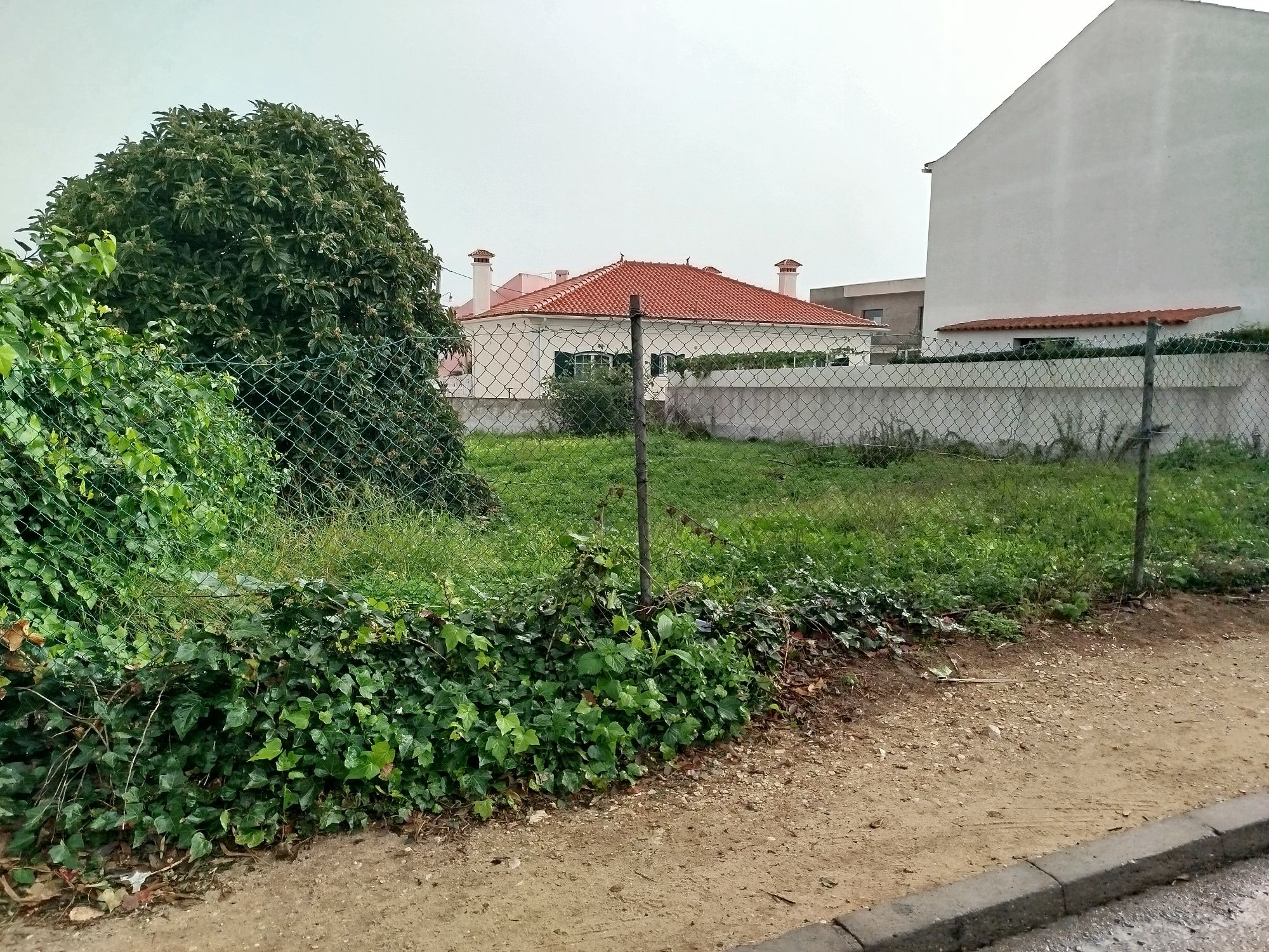 Terreno Na Sobreda, 403 m²