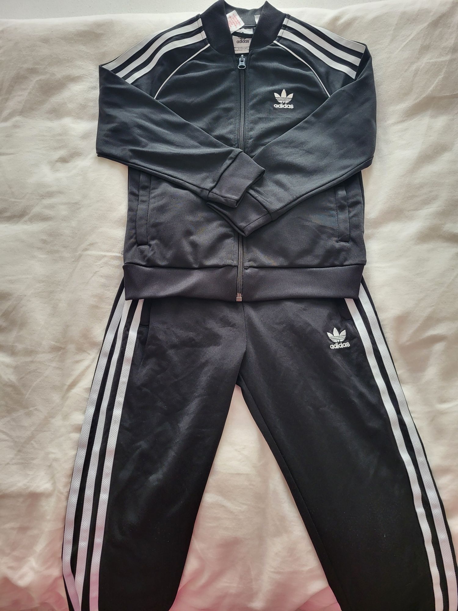 Dres chłopięcy Adidas rozm.122