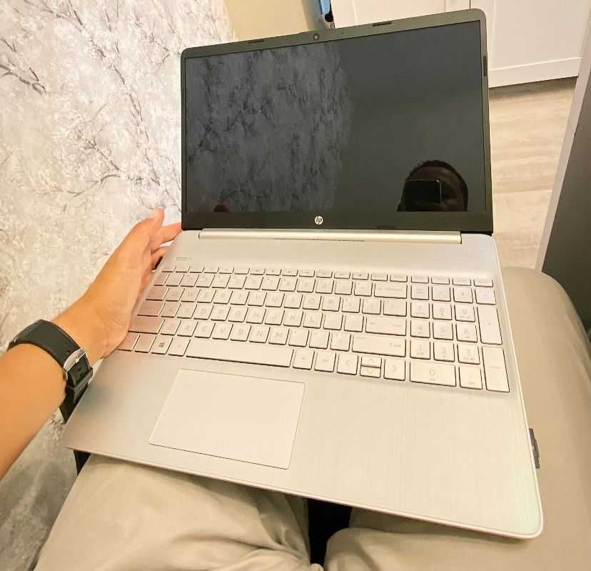 Portátil HP 15-DY1XXX