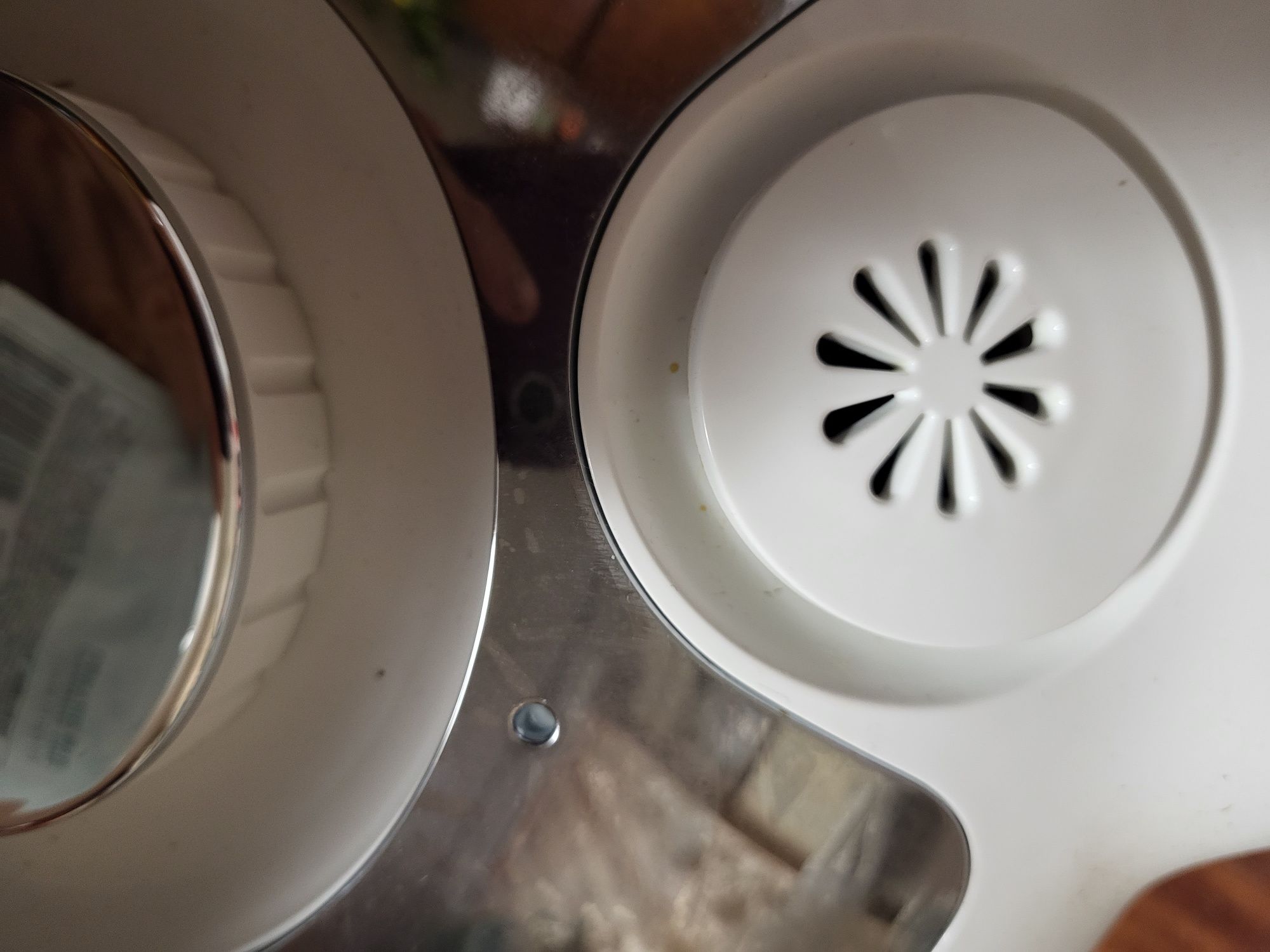 Продам умную  мультиварку moulinex cook4me .
