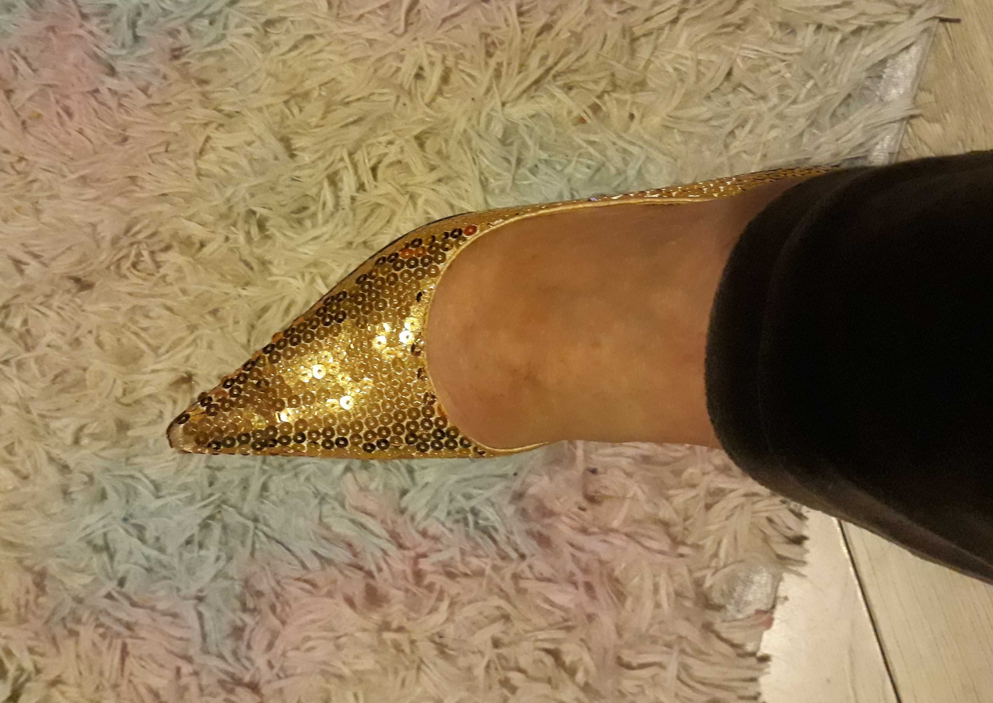 Sylwestrowe cekinowe buty rozm38