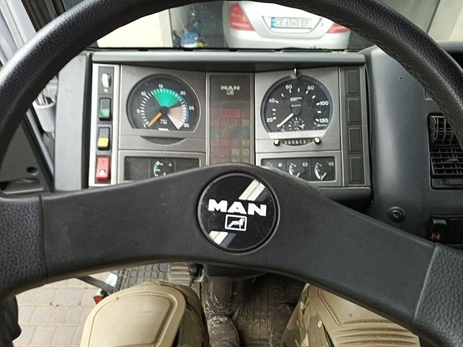 Евакуатор MAN 12.163 
2001 рік
Кого цікавить звертайтес