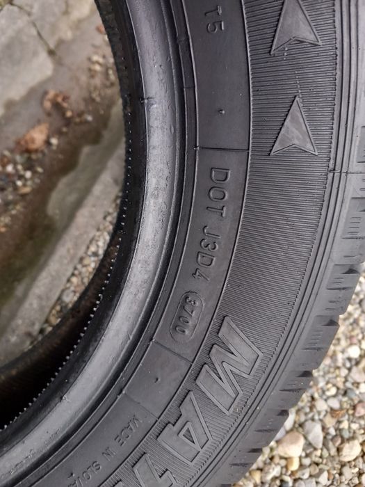 2x Opony Używane Zimowe 155/70R13 Matador