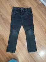 Czarne jeansy 104-110