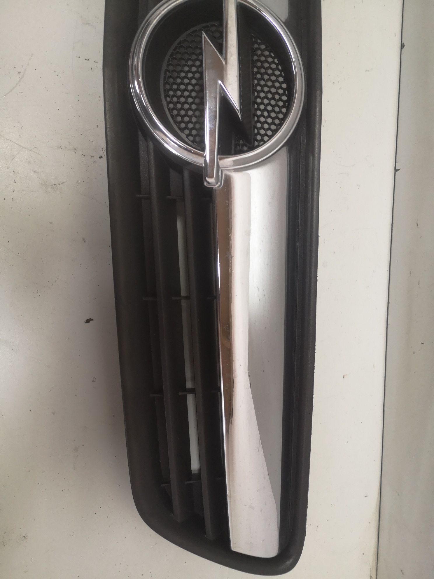 Opel Meriva a lift grill europa