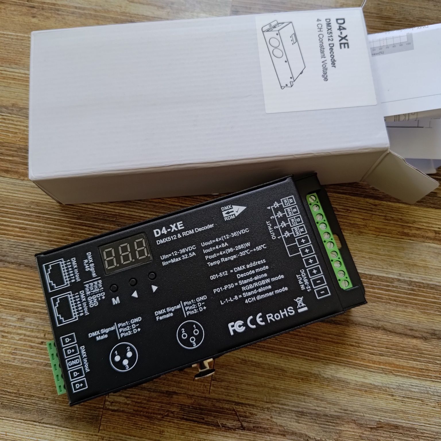 DMX512 D4-XE kontroler LED RGBW