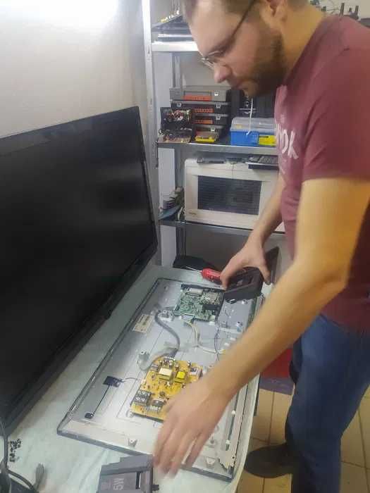 Телемайстер на дім – LCD, LED, OLED, SMART TV – якісно та надійно!