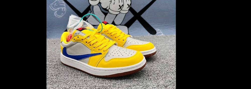AirJordanRetroLowTravisScottCanaryYellowSizeUS10=EU44 r.41