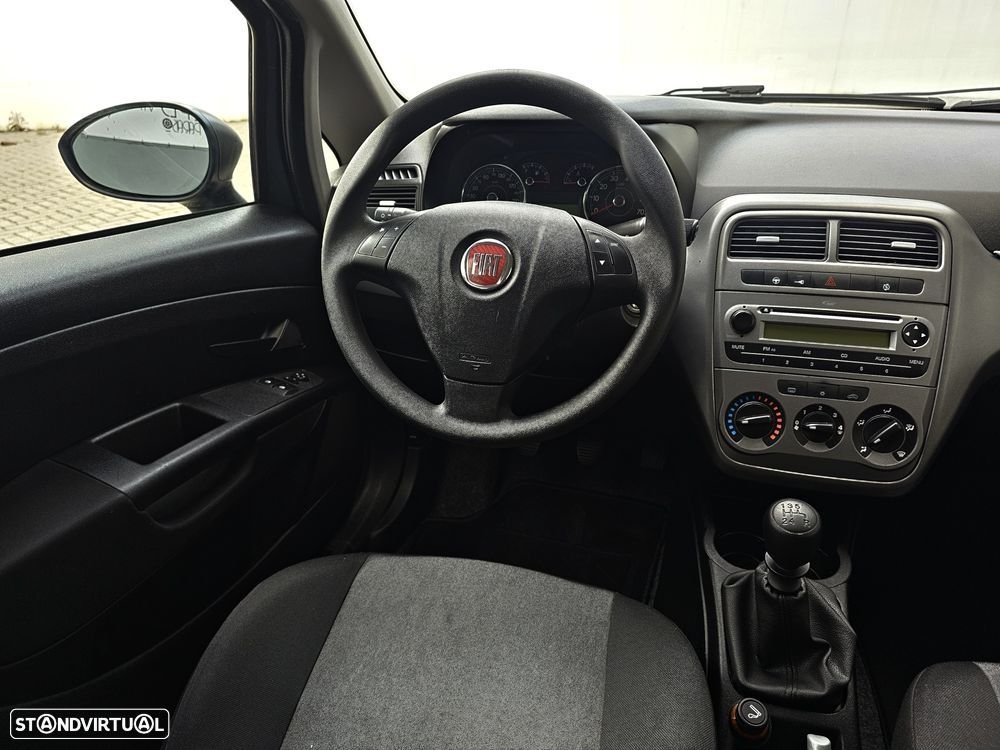 Fiat Punto Evo 1.2i 70CV- Imaculado