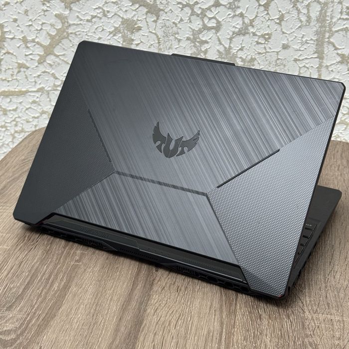 Asus Tuf Gaming GTX1650 / i5 / 16 / 1tb ssd + 512 ssd/ 144гЦ