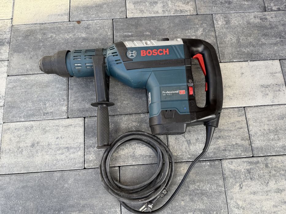 Młot udarowo-obrotowy Bosch GBH 8-45 D