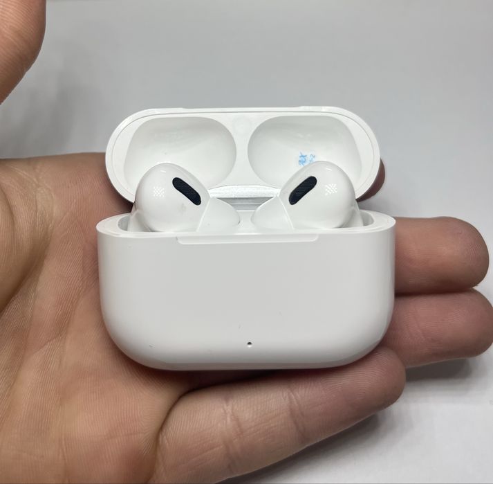 Бездротові навушники у стилі AirPods Pro
