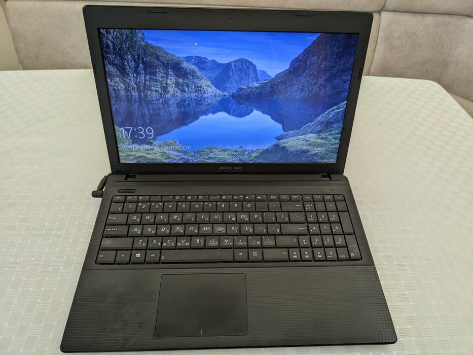 Ноутбук 15,6" Asus X55U (AMD C-60 1Ghz/SSD 120Gb/RAM 2Gb