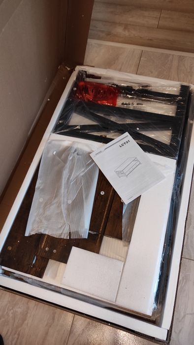 Nowy zapakowany  stolik kawowy z szufladami + gratis