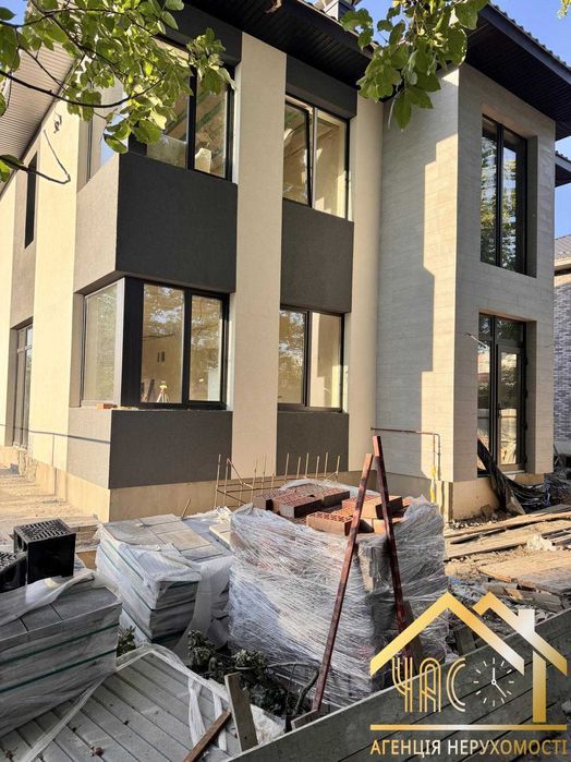 БЕЗ КОМІСІЇ! Продаж стильного будинку з оздобленням! Є ГАЗ!