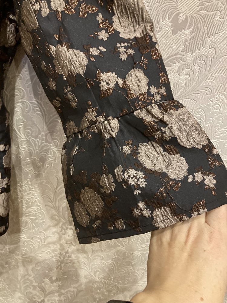 Żakiet Cream rozmiar 38