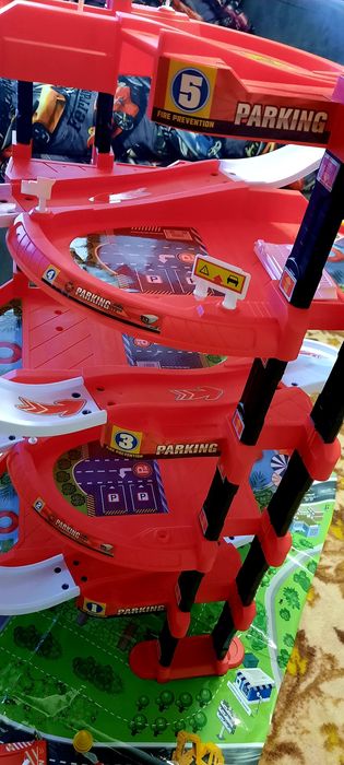 Іграшка автомобільний паркінг, гараж, пожежна станція