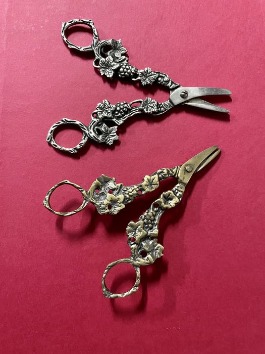 Tesouras antigas e vintage em metal