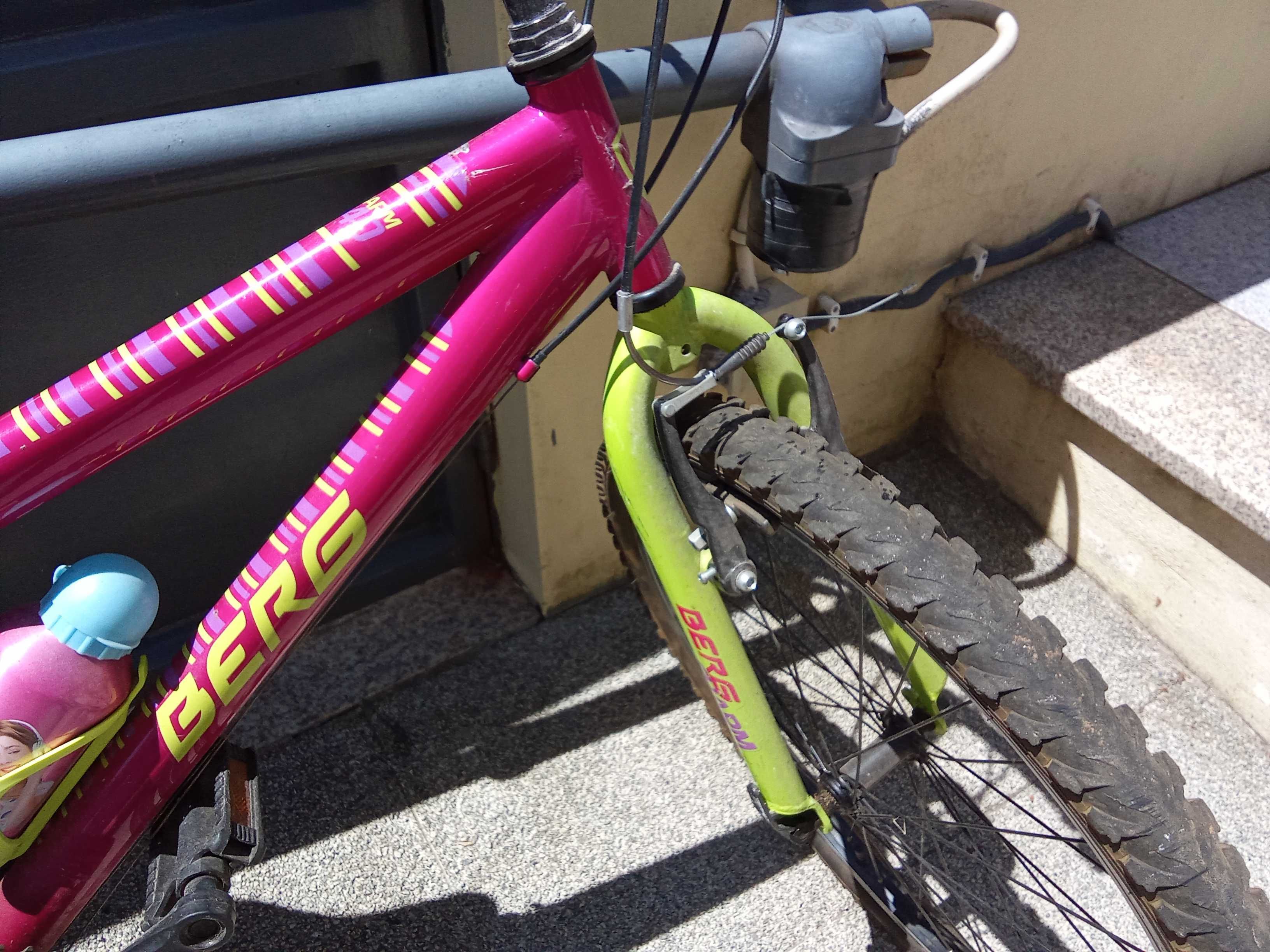Bicicleta menina