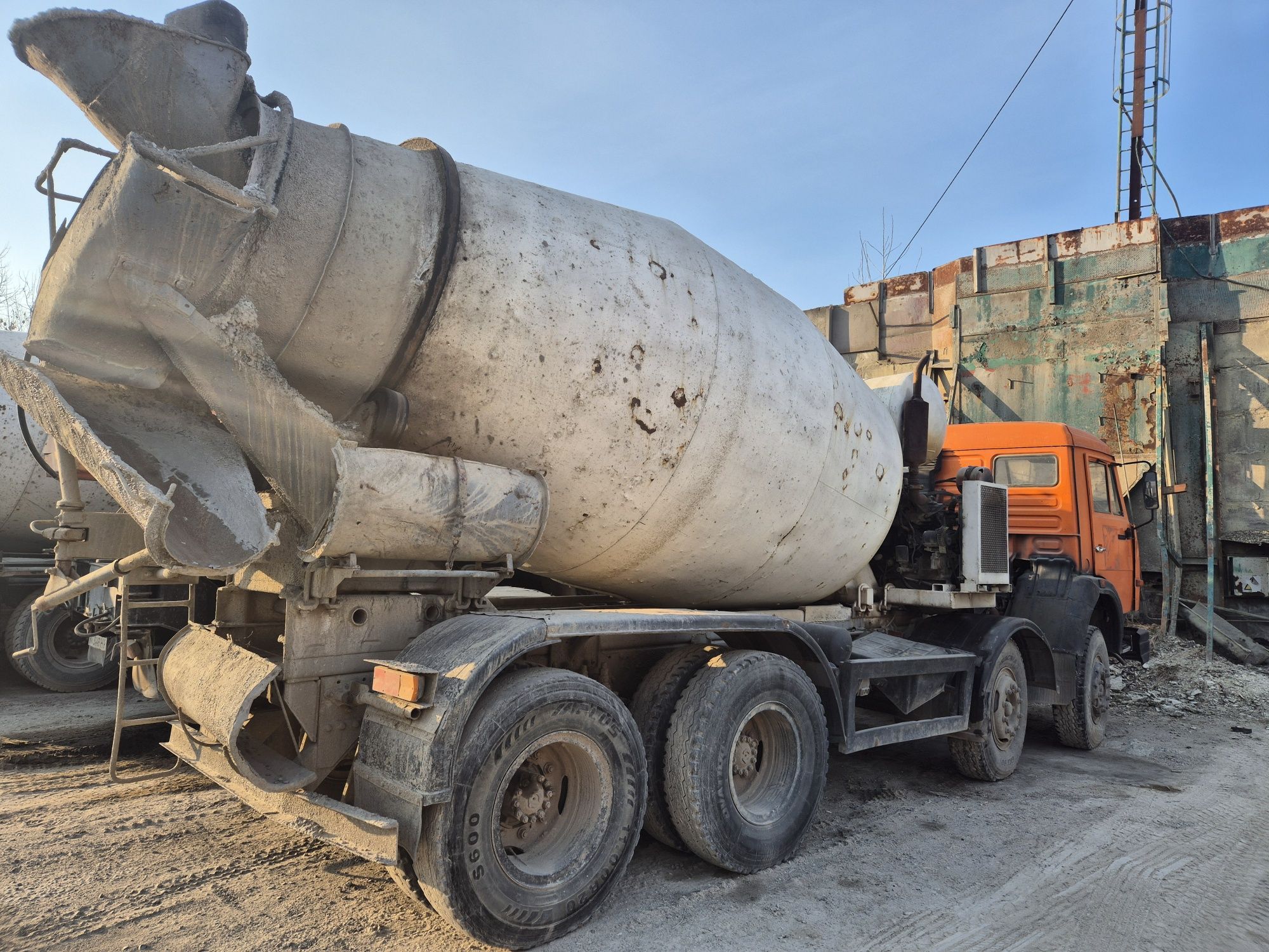 Камаз 6540 Бетонозмішувач
