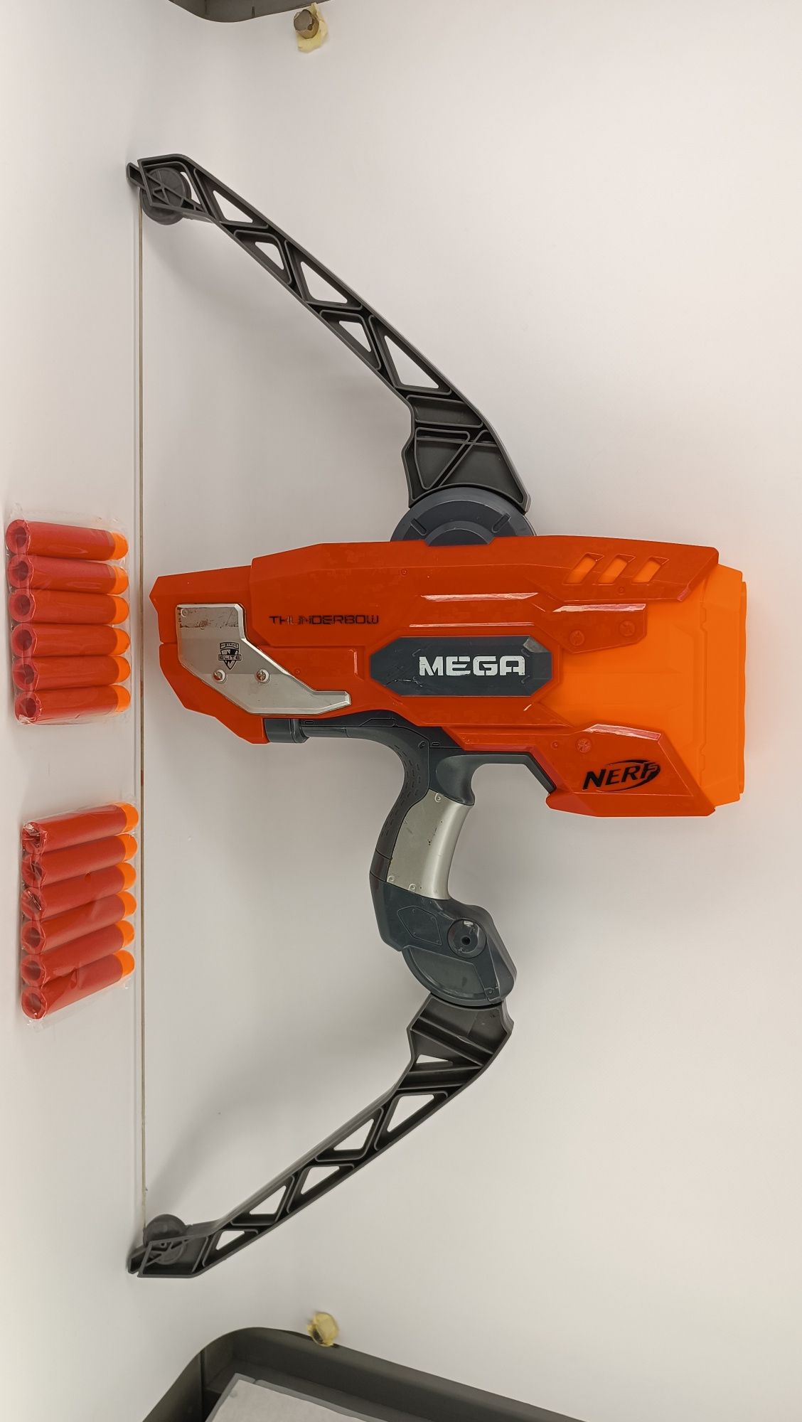 Бластер б.у. Nerf Mega Thunderbow + 12 мега патронів