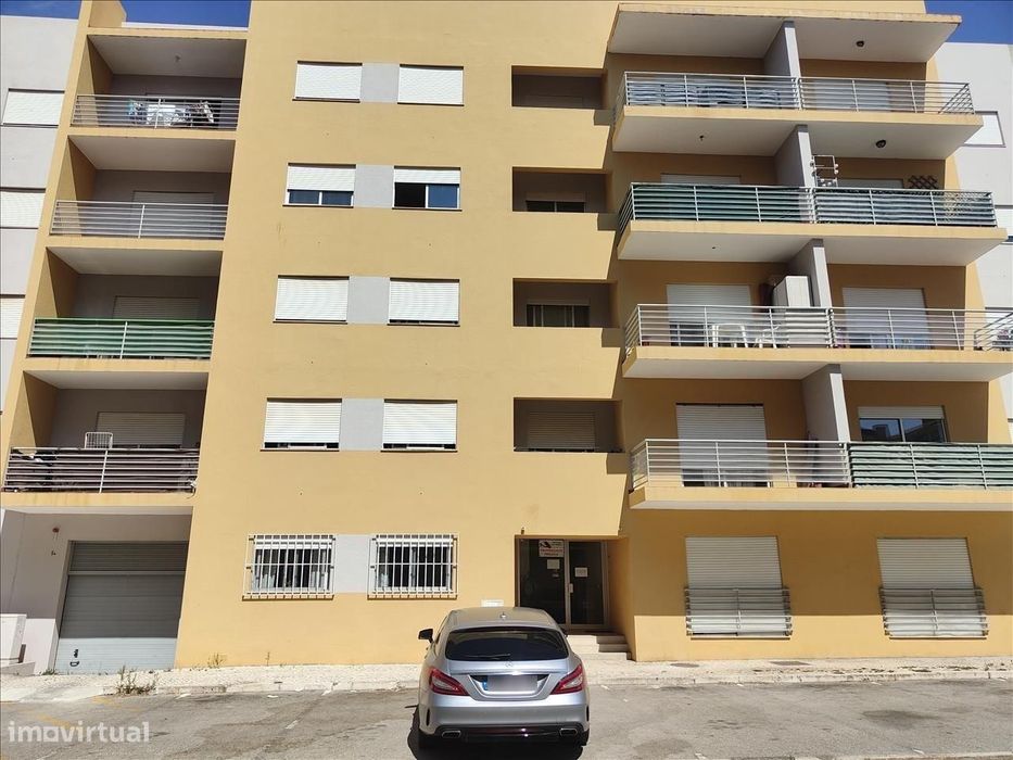 Moderno apartamento T2 no Alto do Seixalinho