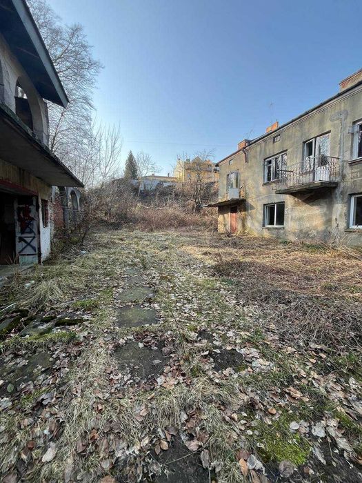 Продаж земельної ділянки 10 сотих Львів вул Голубця  під забудову