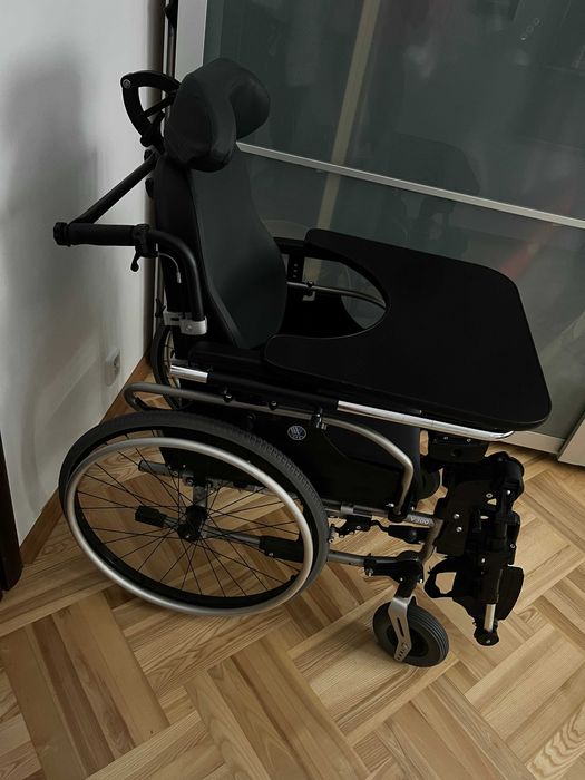 Vermeiren V300 30° Komfort - Wózek specjalny o podwyższonym komforcie