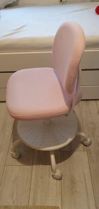 Krzesło/ fotel obrotowy dla dziecka IKEA VIMUND