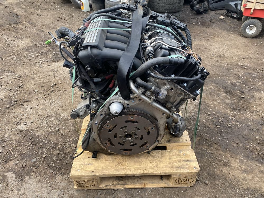 Kompeltny silnik N53B30A BMW E90 E91 E92 E93 3.0 benzyna 325i