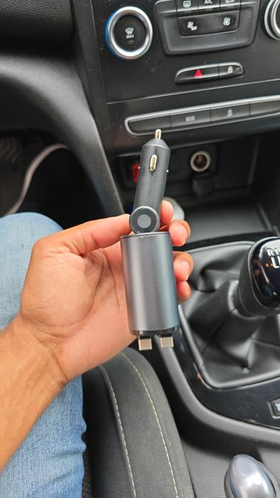 Carregador 120w com cabo retratil