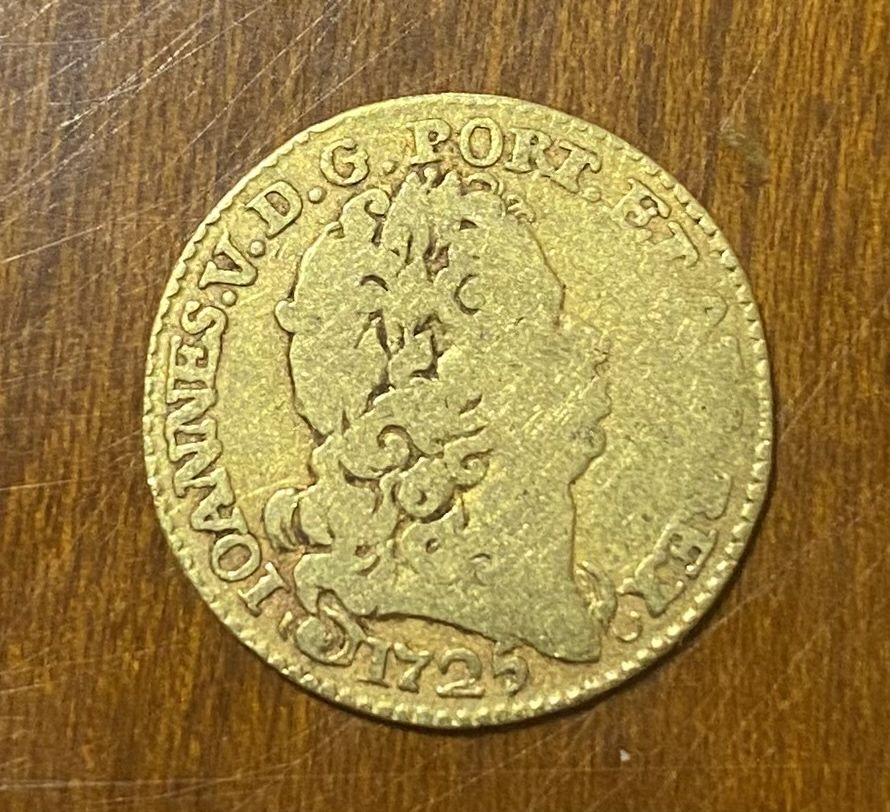 Moeda ouro D. JOAO V 1/2 Esc. 1725
