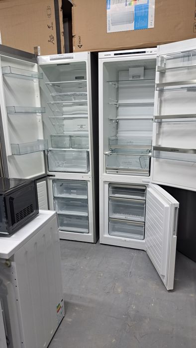 Високий двохкамерний холодильник Siemens kgn98 Гарантія від складу